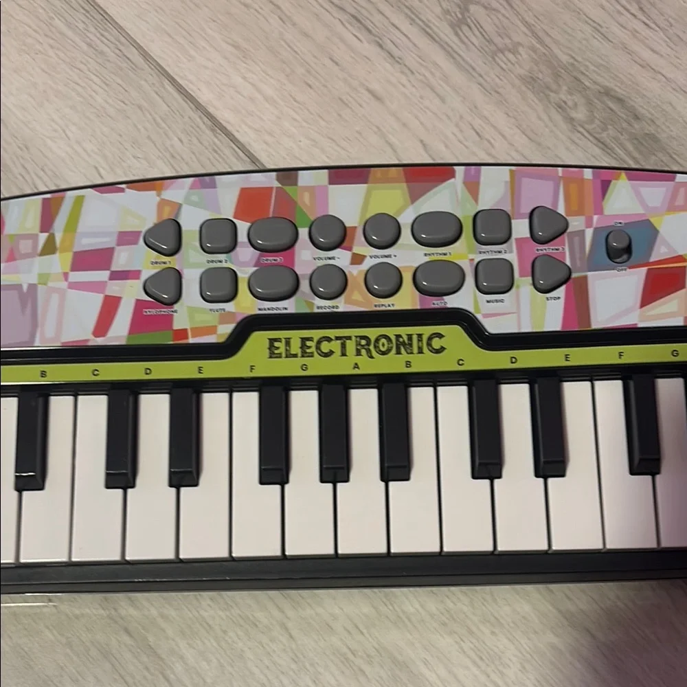 Target Black and White Electronic Keyboard